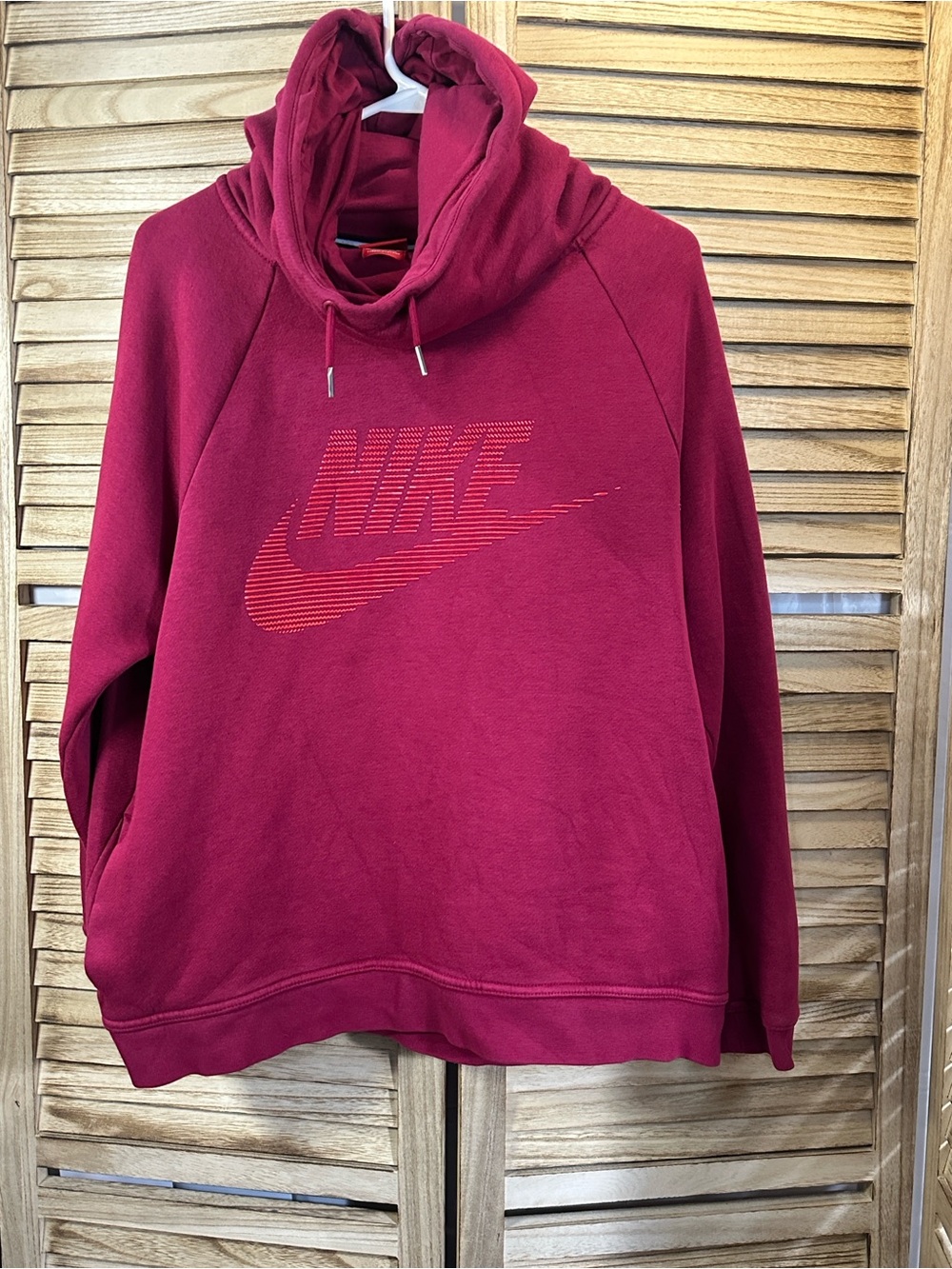 Nike women’s  Maroon Crewneck Pullover with Graphic Swoosh